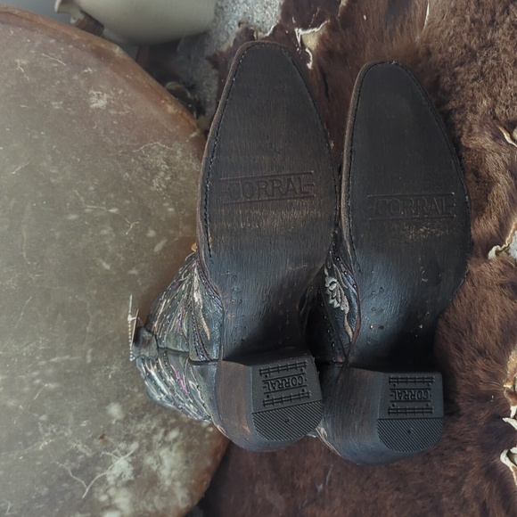 CORRAL E1482 distressed gray floral embroidered snip toe cowgirl boots sz8.5 NWT - Picture 14 of 16